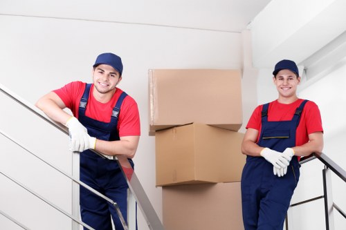 Man and van moving service in Southhackney with local delivery support