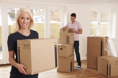 Temporary storage units in Southhackney for flexible space needs