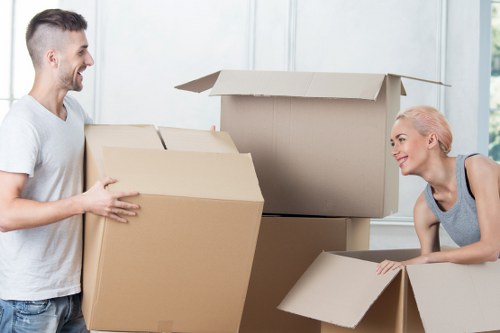 Organised small removals service for flats and single-item moves in Southhackney